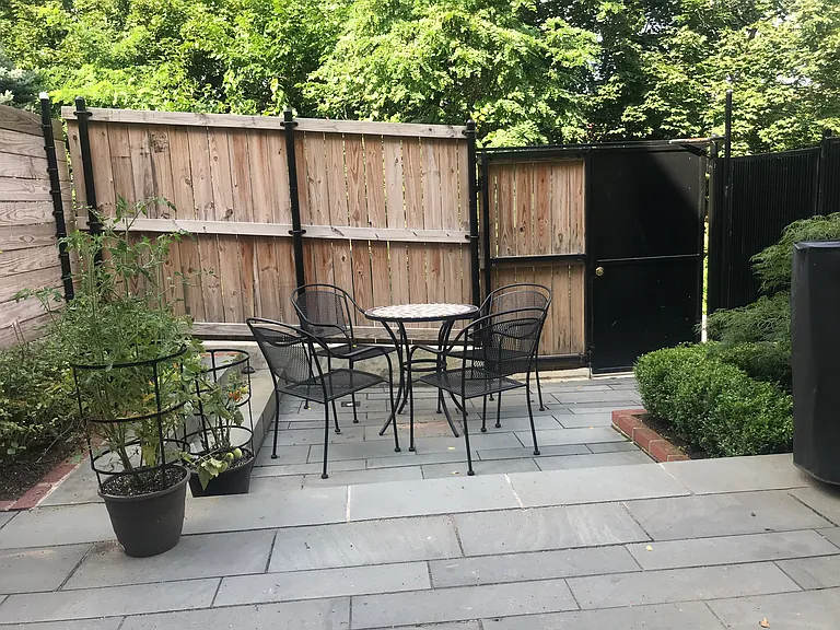 1215 John St #2 — Photo 21