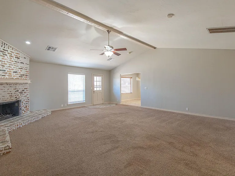 1321 Kelly Park Rd — Photo 12