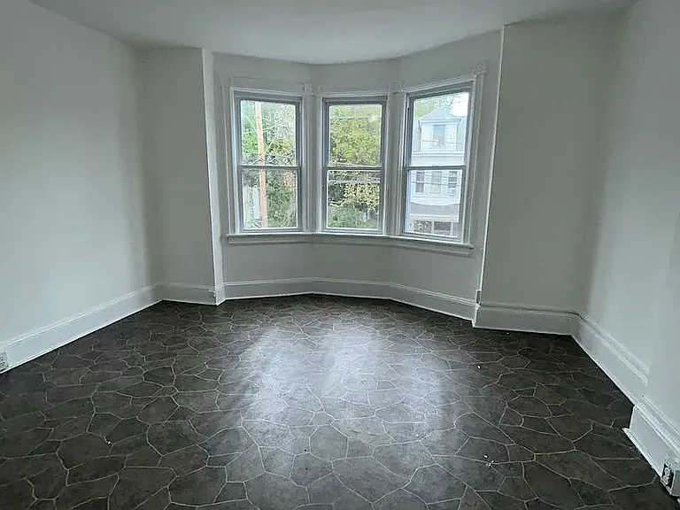 20 E Ingham Ave #1 — Photo 3
