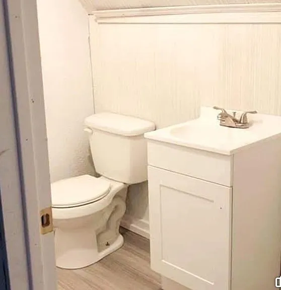 127 Kentucky Ave — Photo 8