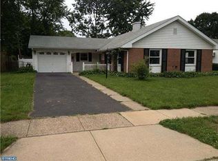 41 Bendix Ln, Willingboro, NJ 08046