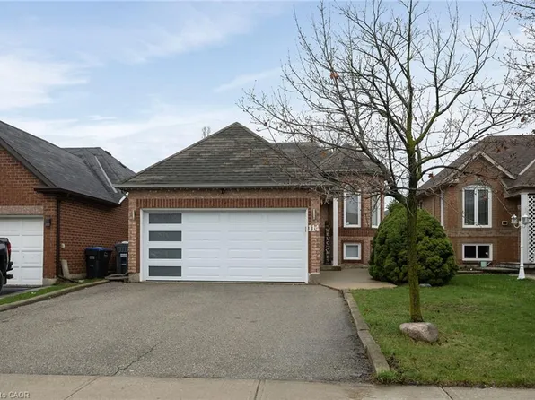 114 Royal Orchard Dr, Brampton, ON L6X 4L4