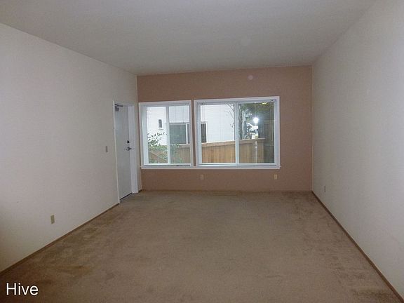 3rd image of 4459 Fremont Ave N #5942734