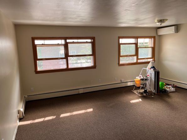 8024 138th St FLOOR 3