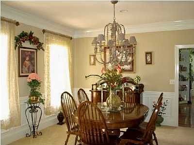 5th image of 5321 Pine Needle Dr