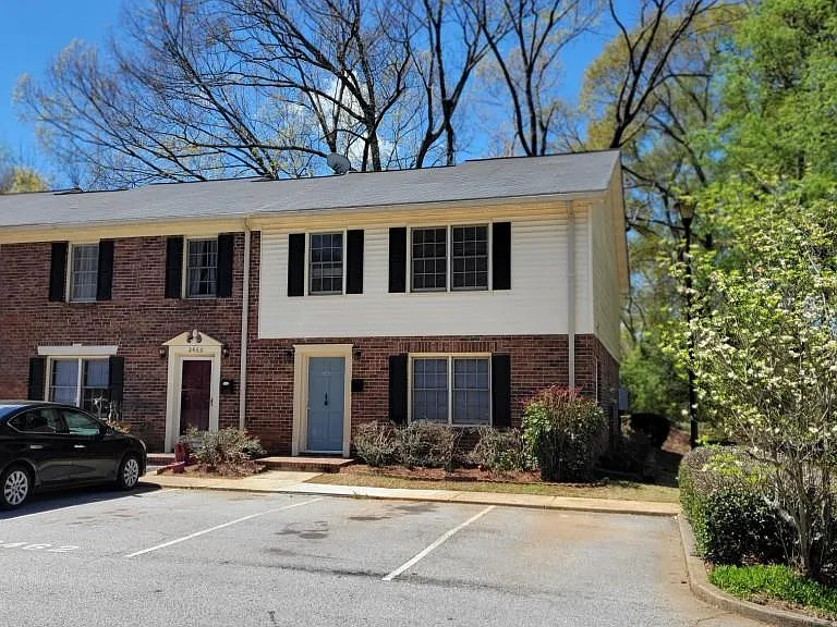 2462 Lehaven Dr — Photo 1