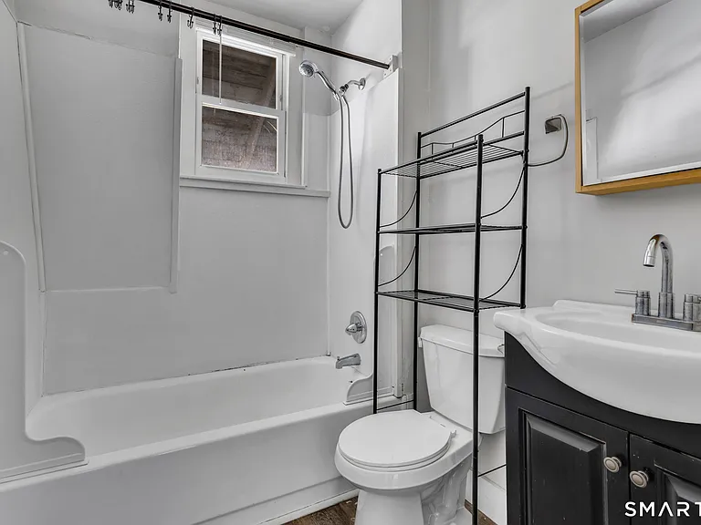82-86 Water St #6 — Photo 12