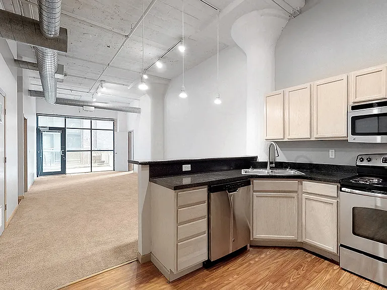Old Market Lofts — Photo 5