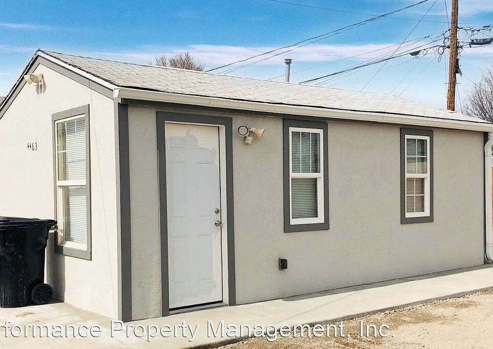 1st image of 4463 W Dakota Ave #B