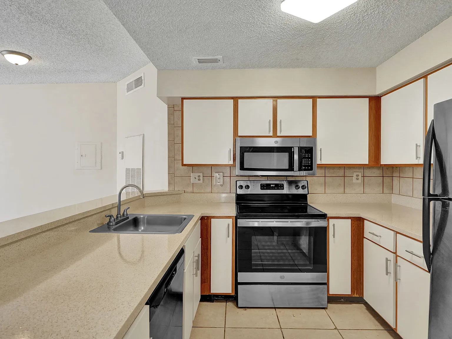 Marina Oaks LLC — Photo 4