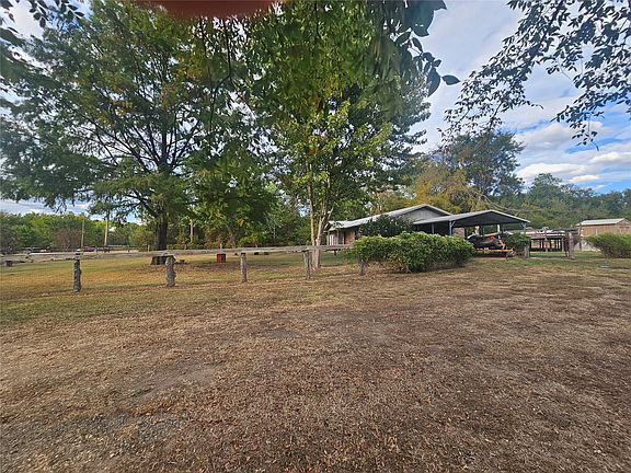 3rd image of 106441 S 4163rd Rd
