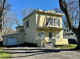 64 River St, Oneonta, NY 13820