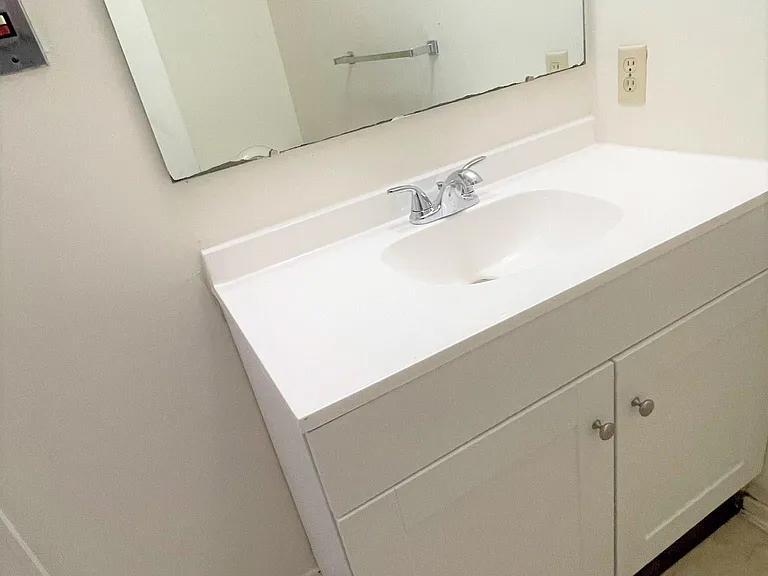 2419 Beechwood Blvd #B — Photo 42