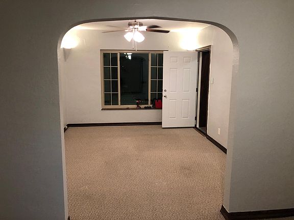 3rd image of 6401-6403 Nottingham Ave