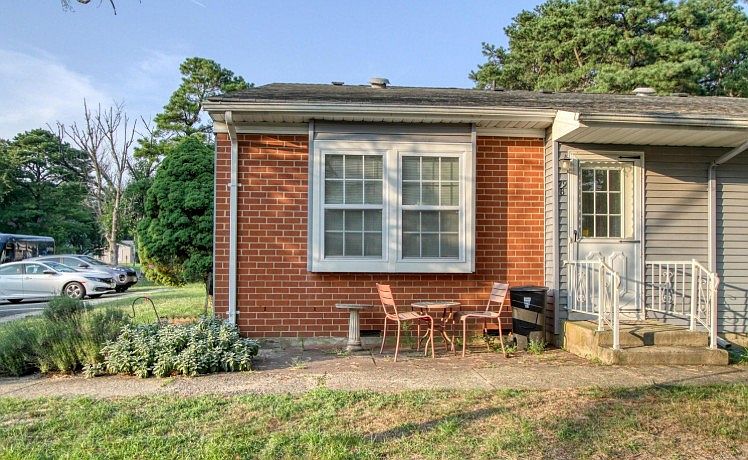 exterior of attached home