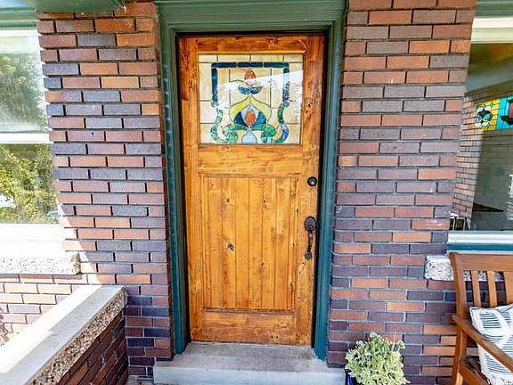5th image of 739 E Kensington Ave