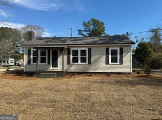 128 Beasley Rd, Statesboro, GA 30461