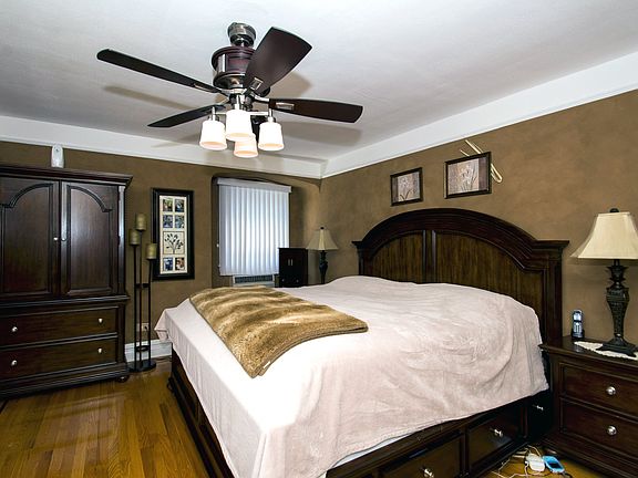 2nd image of 56 Miller Ave
