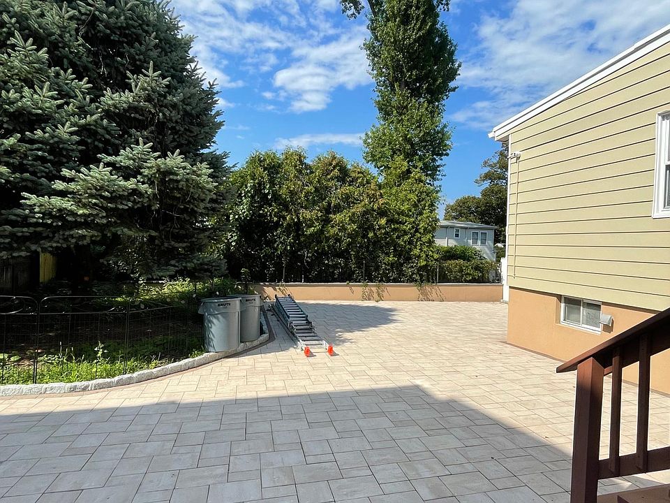 1st image of 169 Lockwood Ave Floor 1