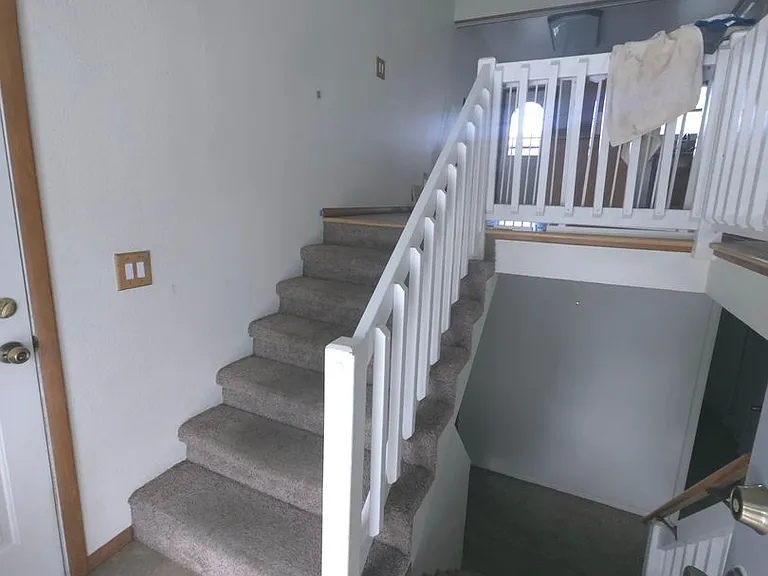 1524 Dexter St — Photo 6