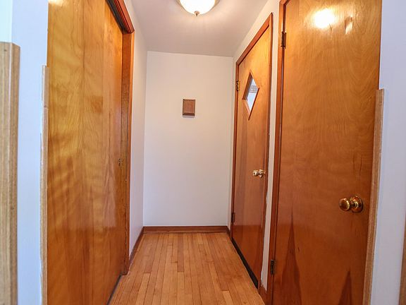 2nd image of 113 Somerton Ave #1
