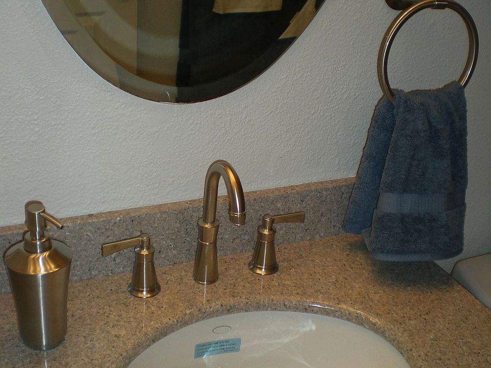 Granite Bathroom Cntrtop