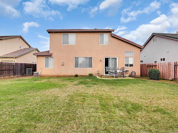 5th image of 5680 Baywood Way