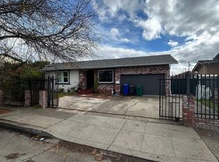 1712 73rd Ave, Oakland, CA 94621