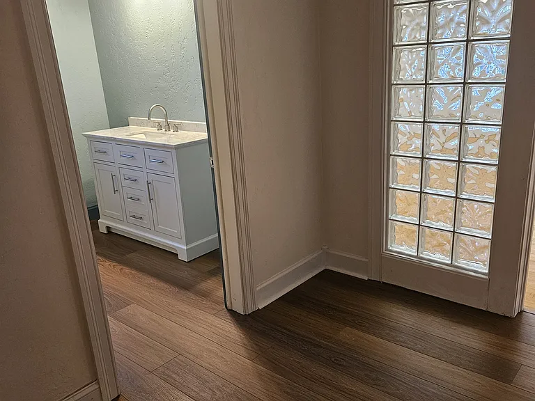107 E Aspen Ln — Photo 18