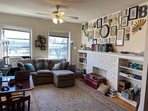 2nd image of 1318 W Montrose Ave #2
