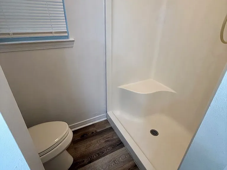1106 Sweetbriar Sta — Photo 10