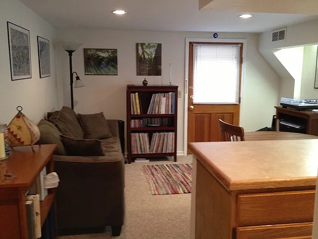 401 W Hoover Ave #6 — Photo 5