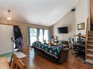 305 SE Woodbine Dr, Grimes, IA 50111