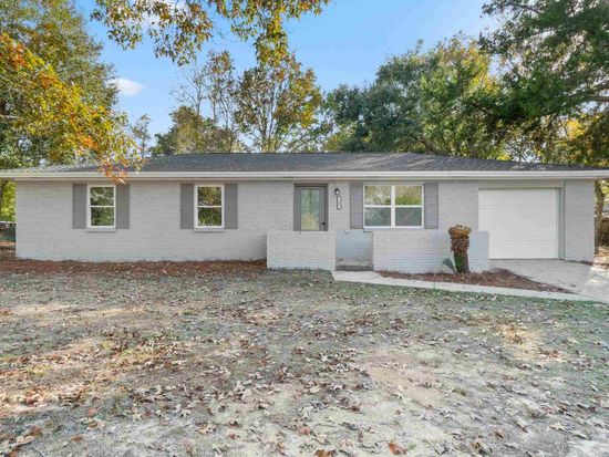 1403 Aquila Dr, Pensacola, FL 32514