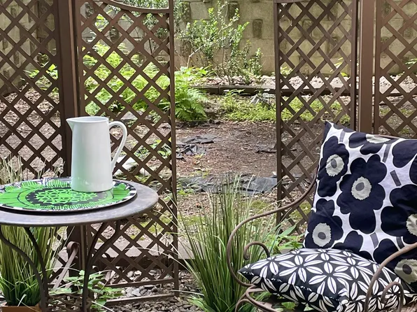 310 West 56th Street image 12 of 18