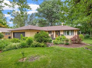 1305 Mayfair Rd, Champaign, IL 61821