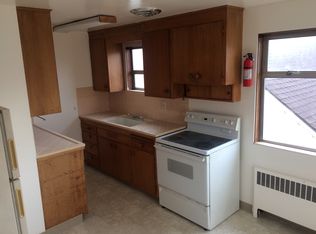 803 N 42nd St #803, Seattle, WA 98103