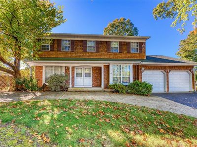 12 Village Lane, Selden, NY, 11784