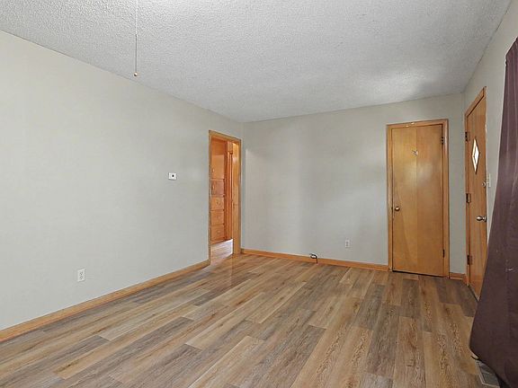 5th image of 6534 S Mabel St