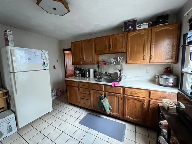 14 Ash St #1 — Photo 8