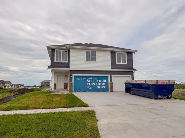 8529 61st St S, Horace, ND 58047