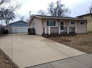 609 Garden Ave, Salina, KS 67401