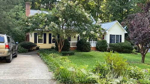 101 Inglewood Ct #2 Photo 1