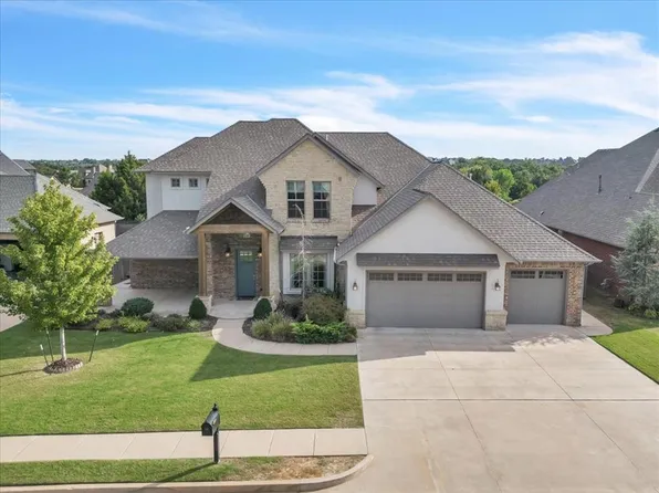 824 Gateway Bridge Rd, Edmond, OK 73034