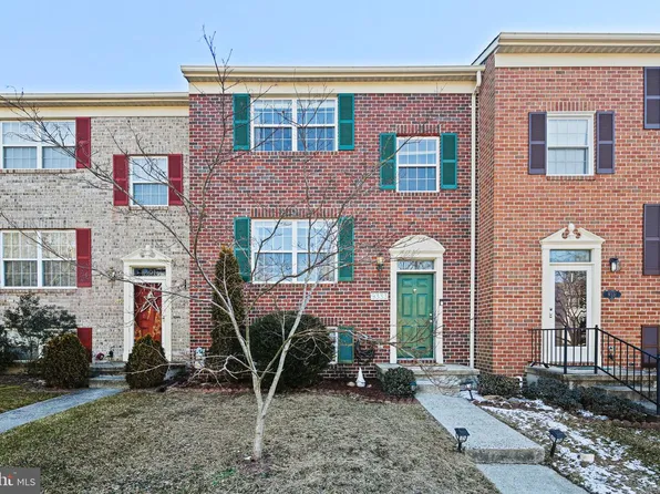 9333 Hines Estates Dr, Baltimore, MD 21234