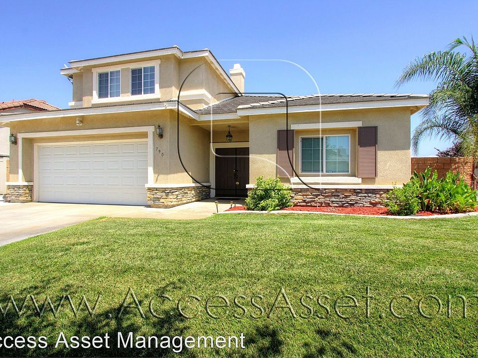 1st image of 790 Shiraz Dr