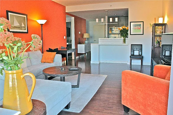 Sold by Real Direct | media 43