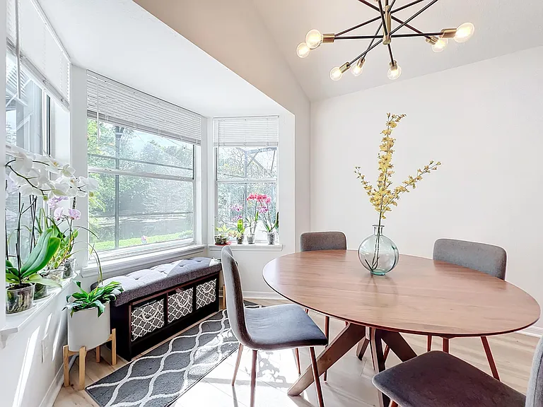 489 Harvest Oak Ct — Photo 12