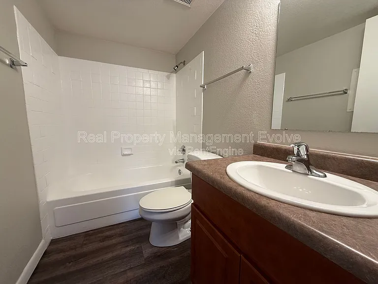 5995 N 78th St #1062 — Photo 18