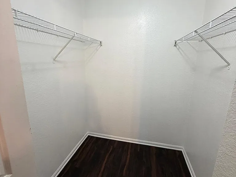 5124 Park Central Dr #527 — Photo 16
